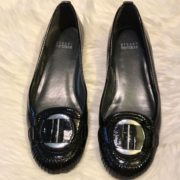 NWOB $385 Stuart WeitzmannPatent LeatherMetal AdornmentFlat Shoes